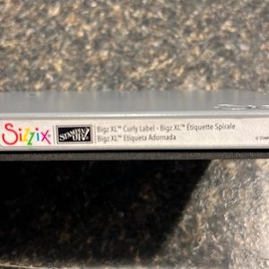 Stampin up Curly Label card die